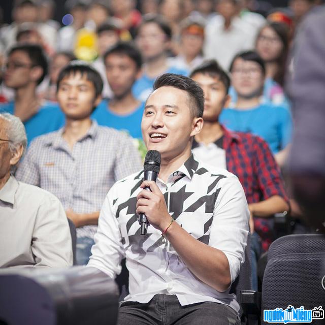 Ảnh mới về MC Ngọc Huy