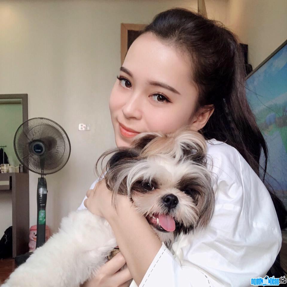 beautiful Minh Anh with a dog