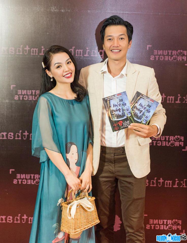  Beautiful Linh Phi with her husband is a handsome actor Quang Tuan