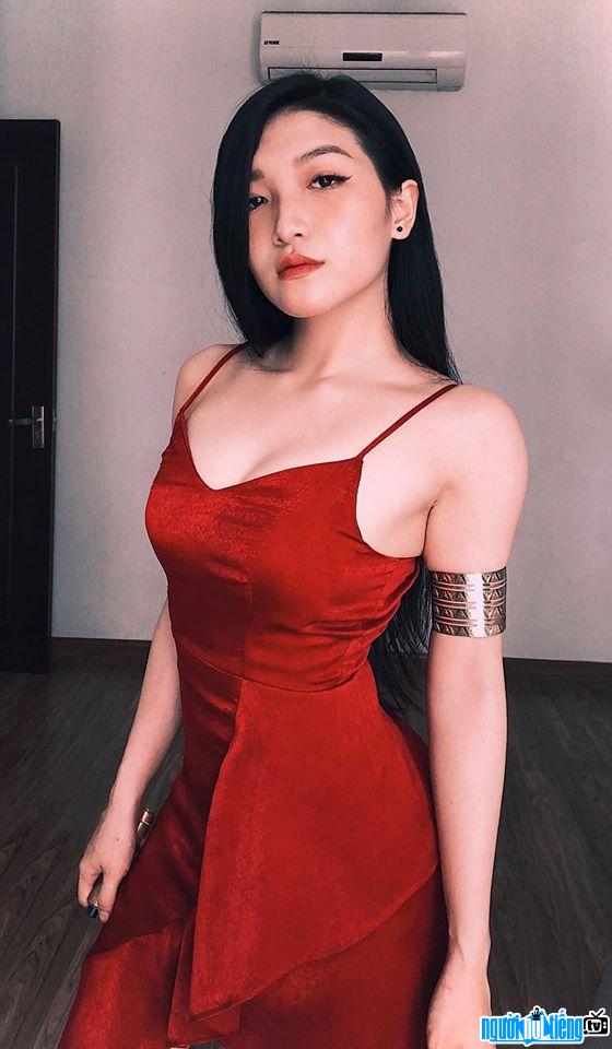 Beautiful and sexy pictures of hotgirl Trang Trit