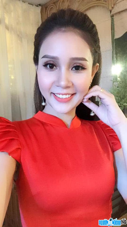 A close-up of singer Thanh Lan Bolero's beautiful beauty