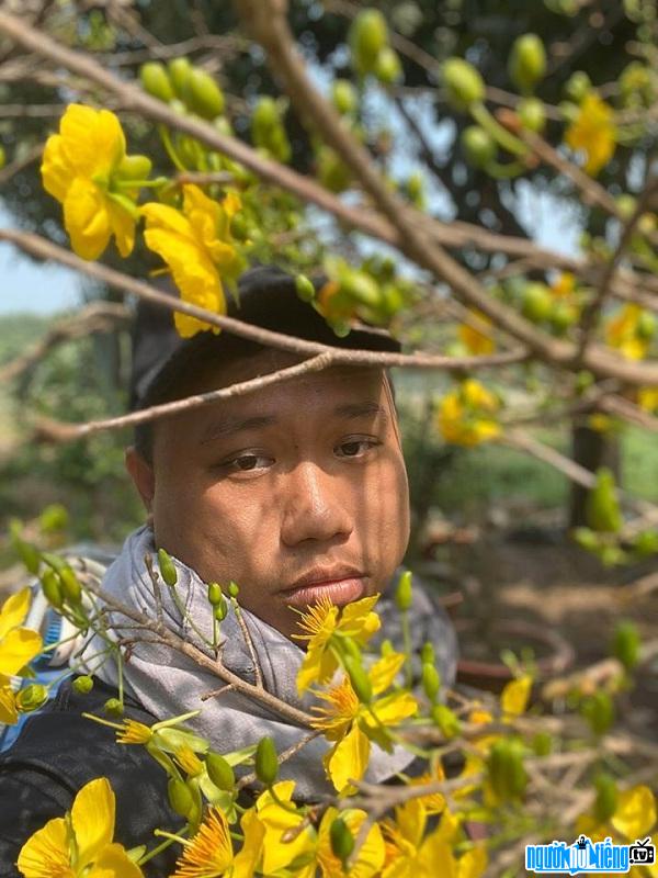  Actor Bao Suzu impressed with his ability to express emotions on his face