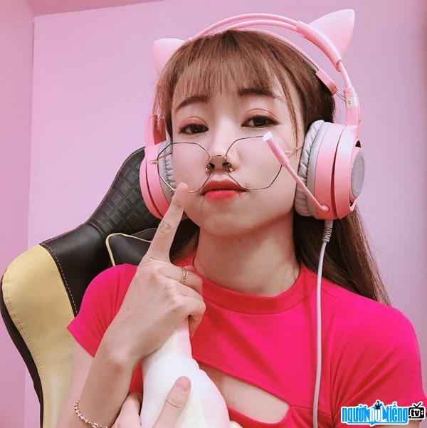  Cute pictures of streamer Thao Xi Po