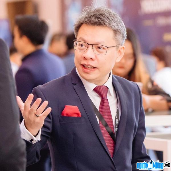  CEO Le Quoc Vinh is the first to do business in the field of journalism in Vietnam