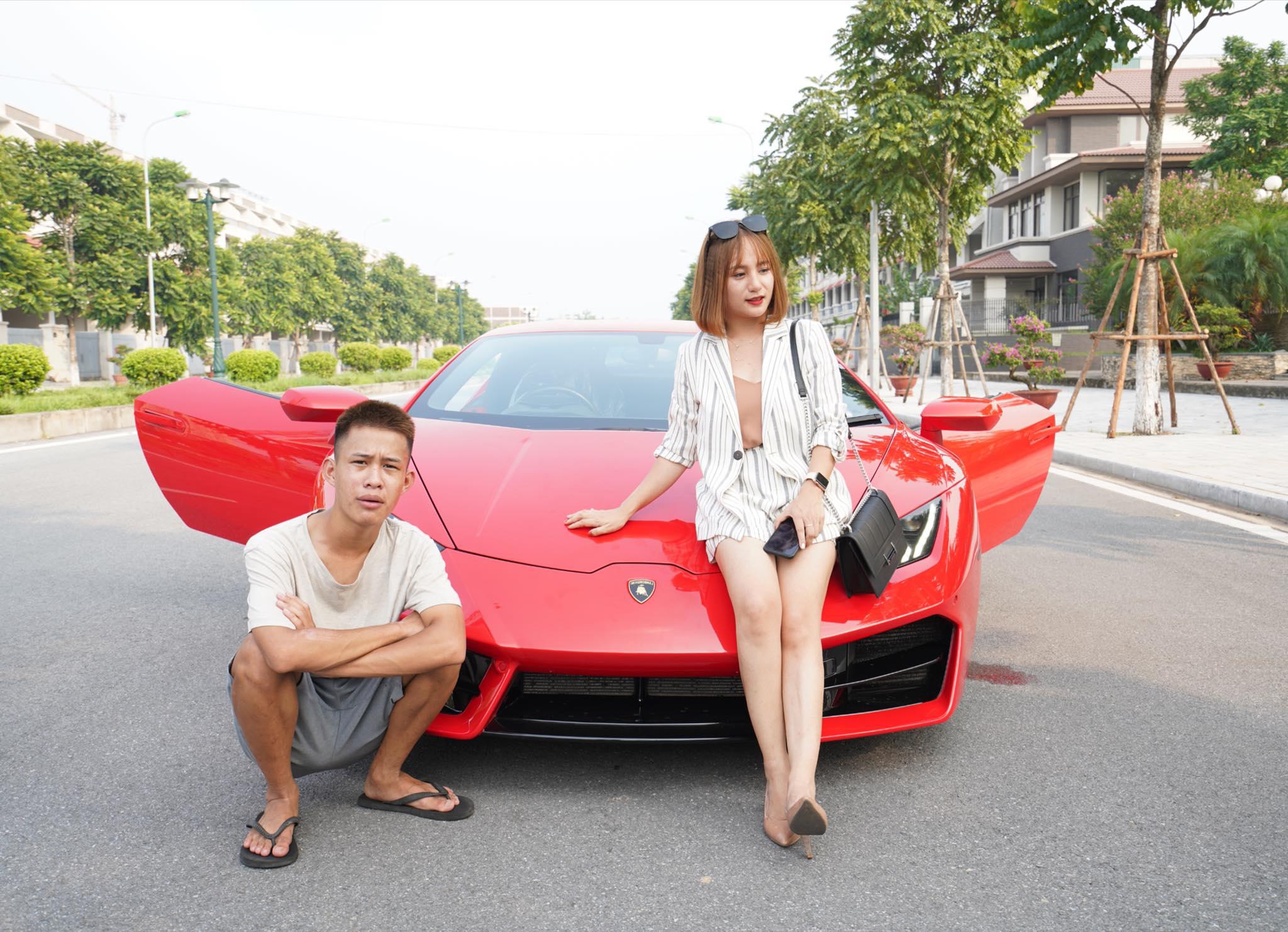  A picture of a Stork Youtuber with a supercar