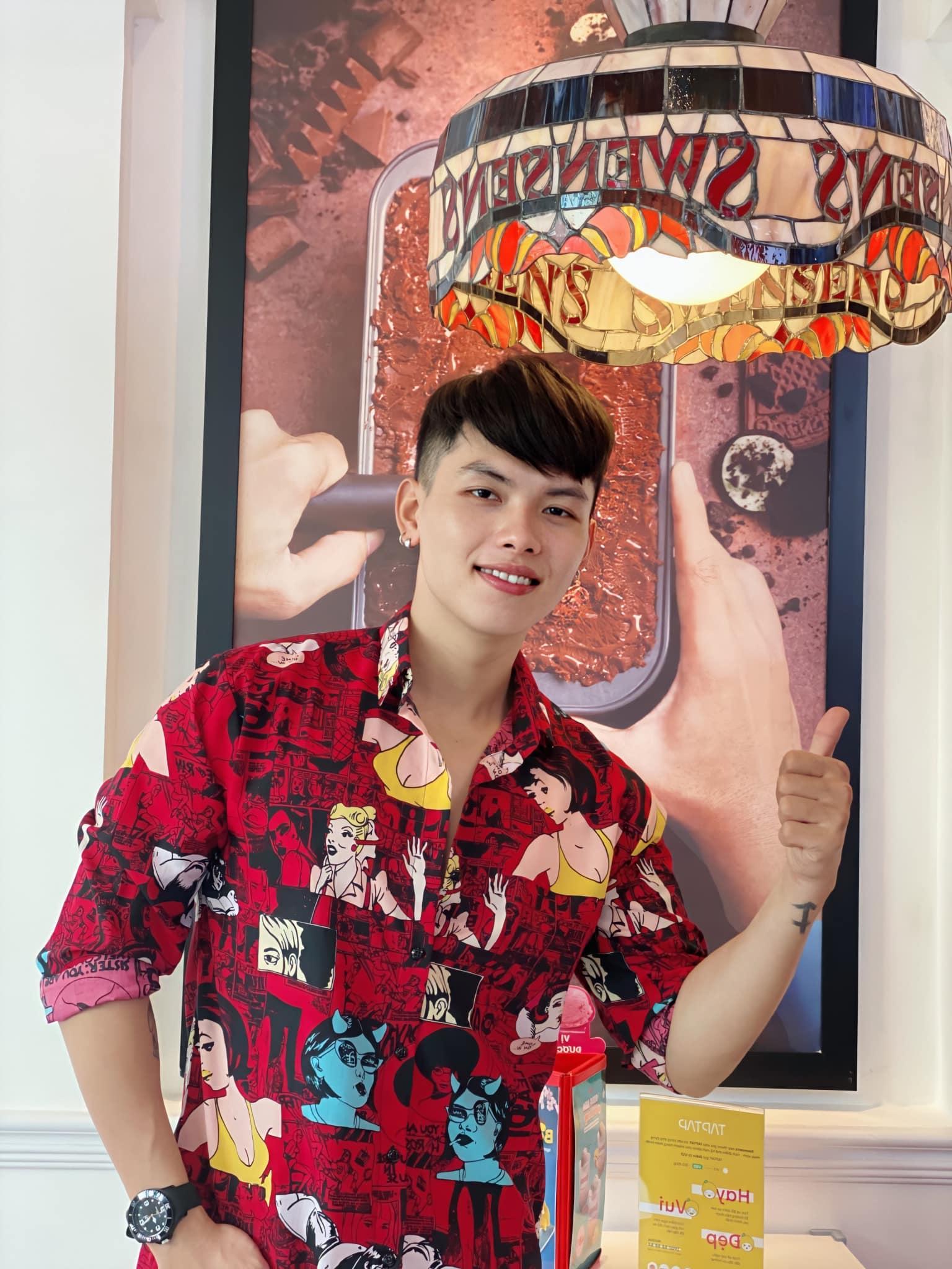  Tran Tuan Anh's image is outstandingly handsome