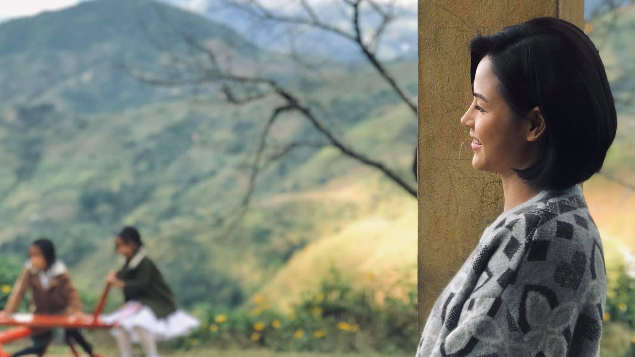 Hình ảnh diễn viên Lương Thu Trang trong phim "Mùa xuân ở lại"