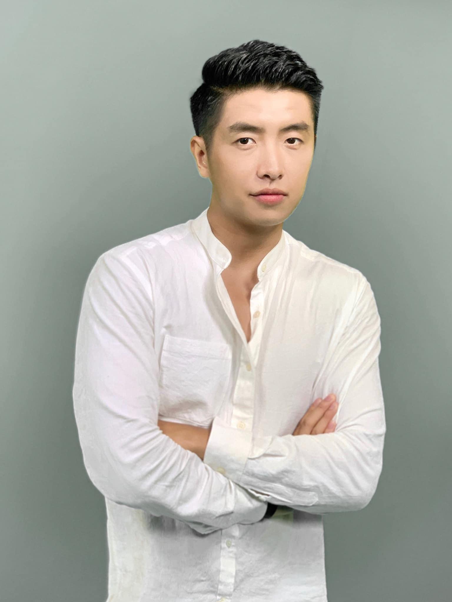  Image of actor Vu Phuong is handsome and dynamic