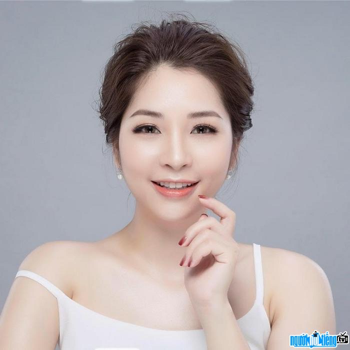 Doanh nhân Lê Vân Anh từng lọt Top 5 Miss Ngôi sao 2012