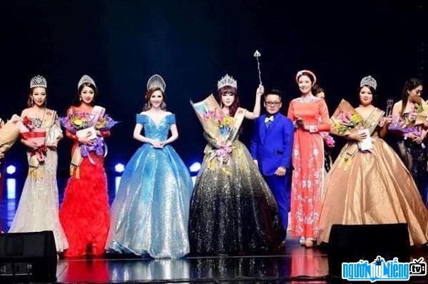 Hà Thu Trang đăng quang Hoa hậu Doanh nhân người Việt châu Á 2018
