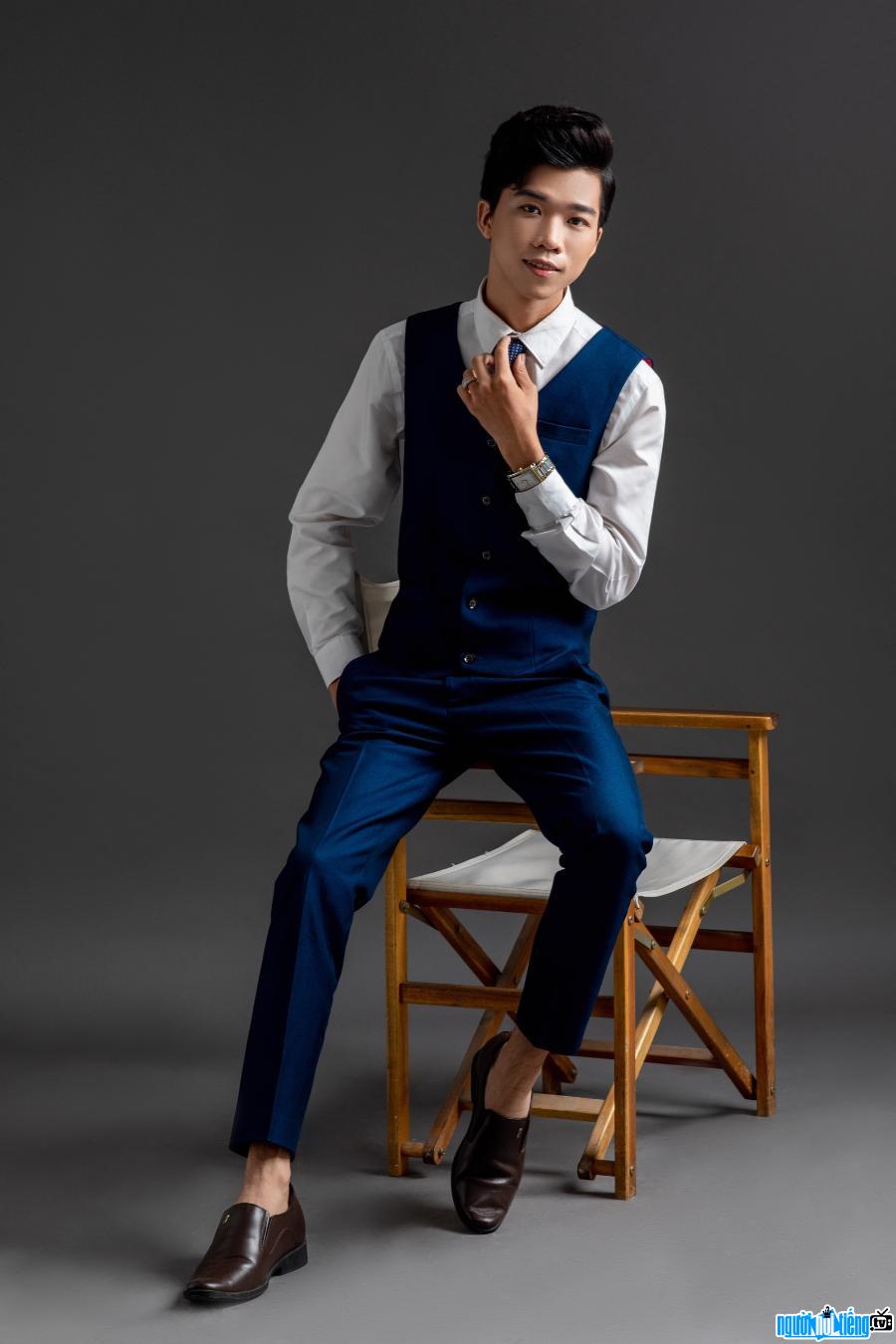 Businessman Tony Phan is as handsome as a Korean actor