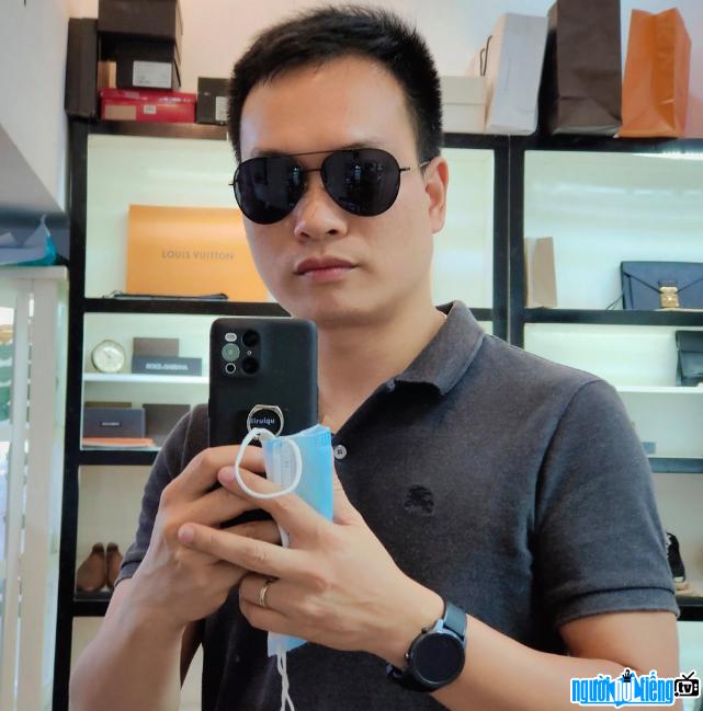  Daily life image of a guy Ha Thanh Trung Janan