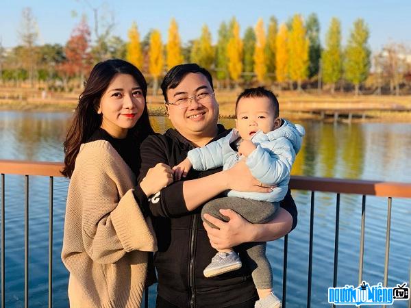  The happy family of CEO Nguyen Minh Ngoc