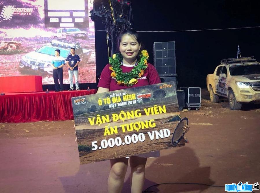 Cô từng giành giải trong cuộc thi Vietnam Offroad Cup (VOC) năm 2018
