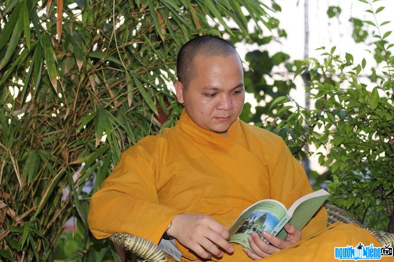  Monk Thich Thien Hung tells sentient beings Don't forget to study religion
