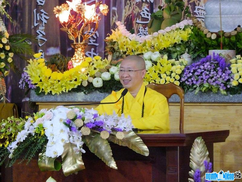  Monk Thich Thien Thuan has many meaningful sermons.