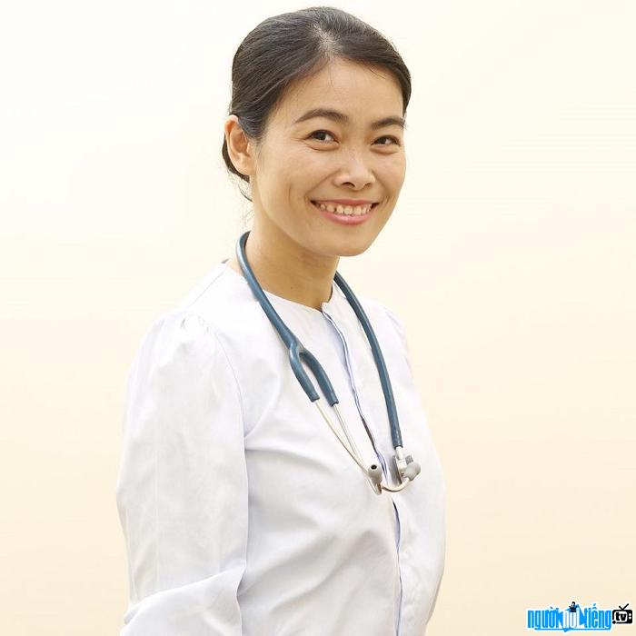  Doctor Tran Thi Huyen Thao is always considerate and gentle