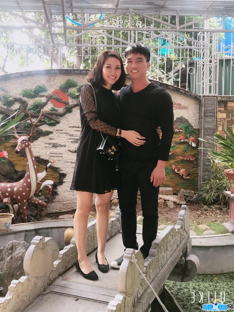  Image of businessman and wife Chinh Truong