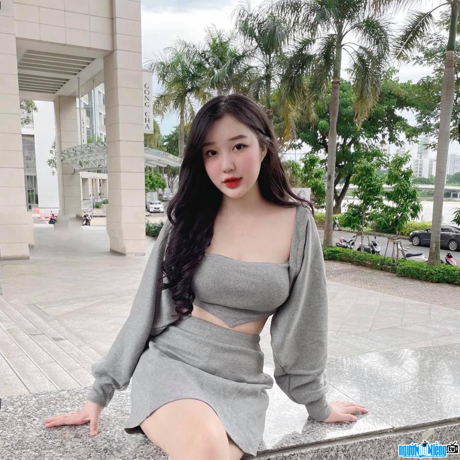 Hot girl Đặng Ngọc Bích Tuyền