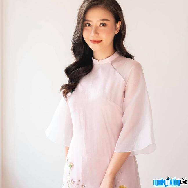  Nguyen Dieu Linh is currently CEO of Wonder Union cum Million CEO of Weilaiya