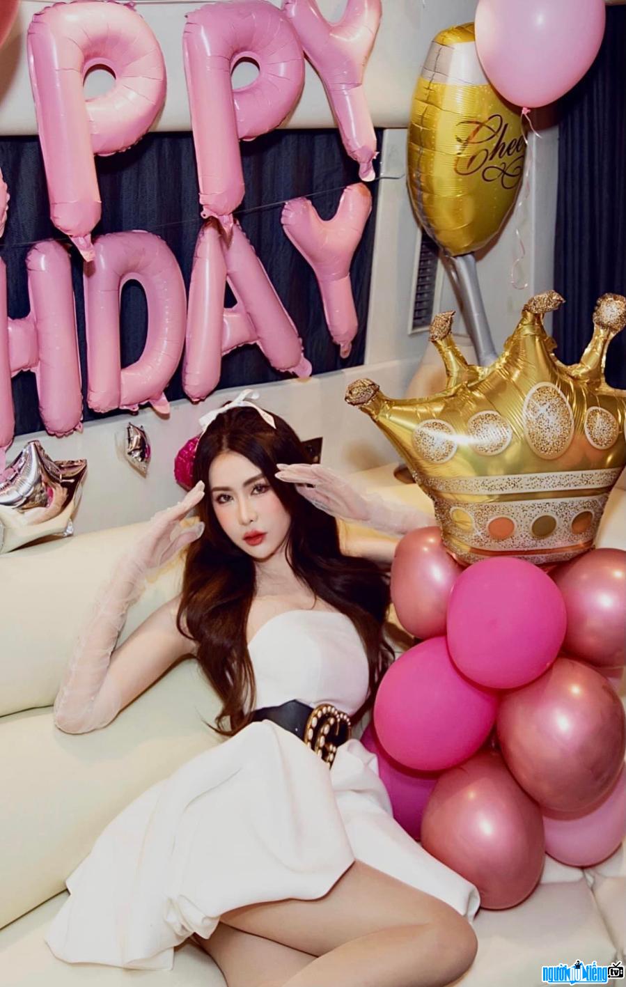 Actor Trang Milk's photo at her birthday party