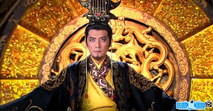  Shaping Emperor Tru Vuong in the movies