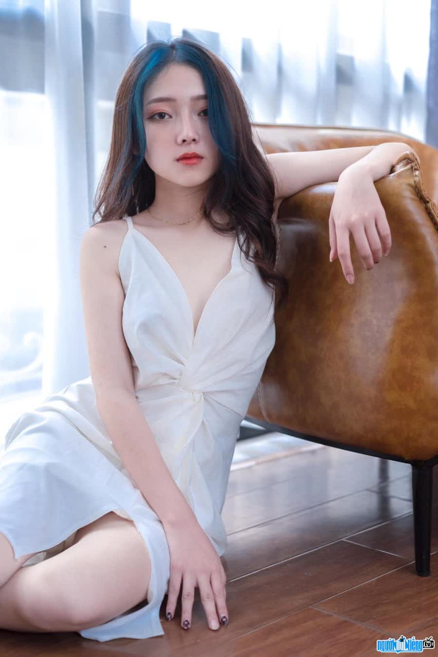 Hình ảnh streamer Linh Chichan xinh như thiên thần