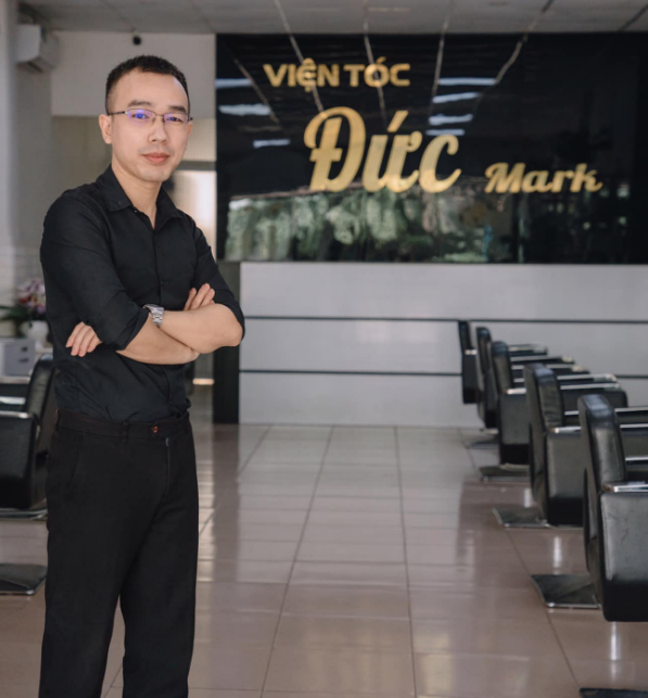 businessman Nguyen Xuan Duc is the founder of Duc Mark Hair Institute