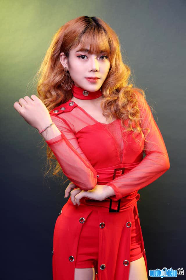 Vo Le Mi is a singer with million views on Tik Tok platform