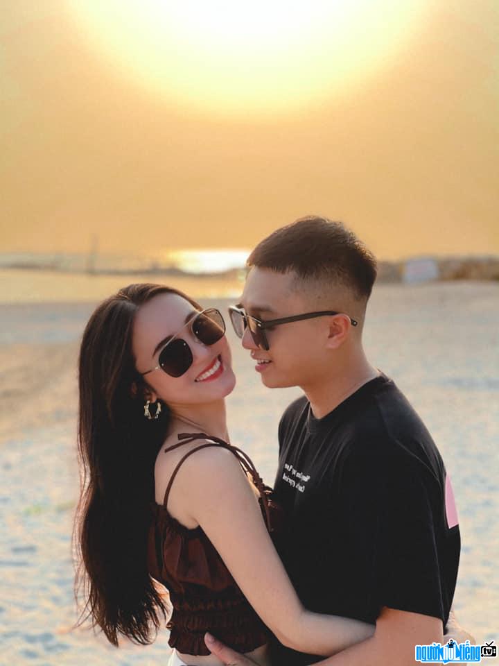  Anh Kiet and his beautiful hot girl girlfriend.