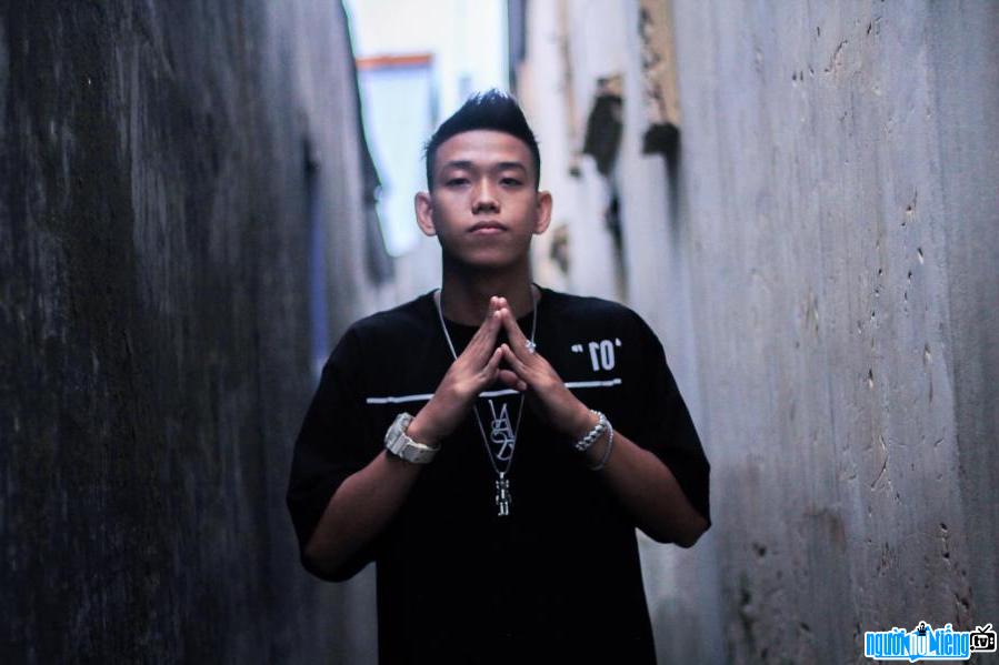 Rapper Night T thử sức với cuộc thi Rap Việt