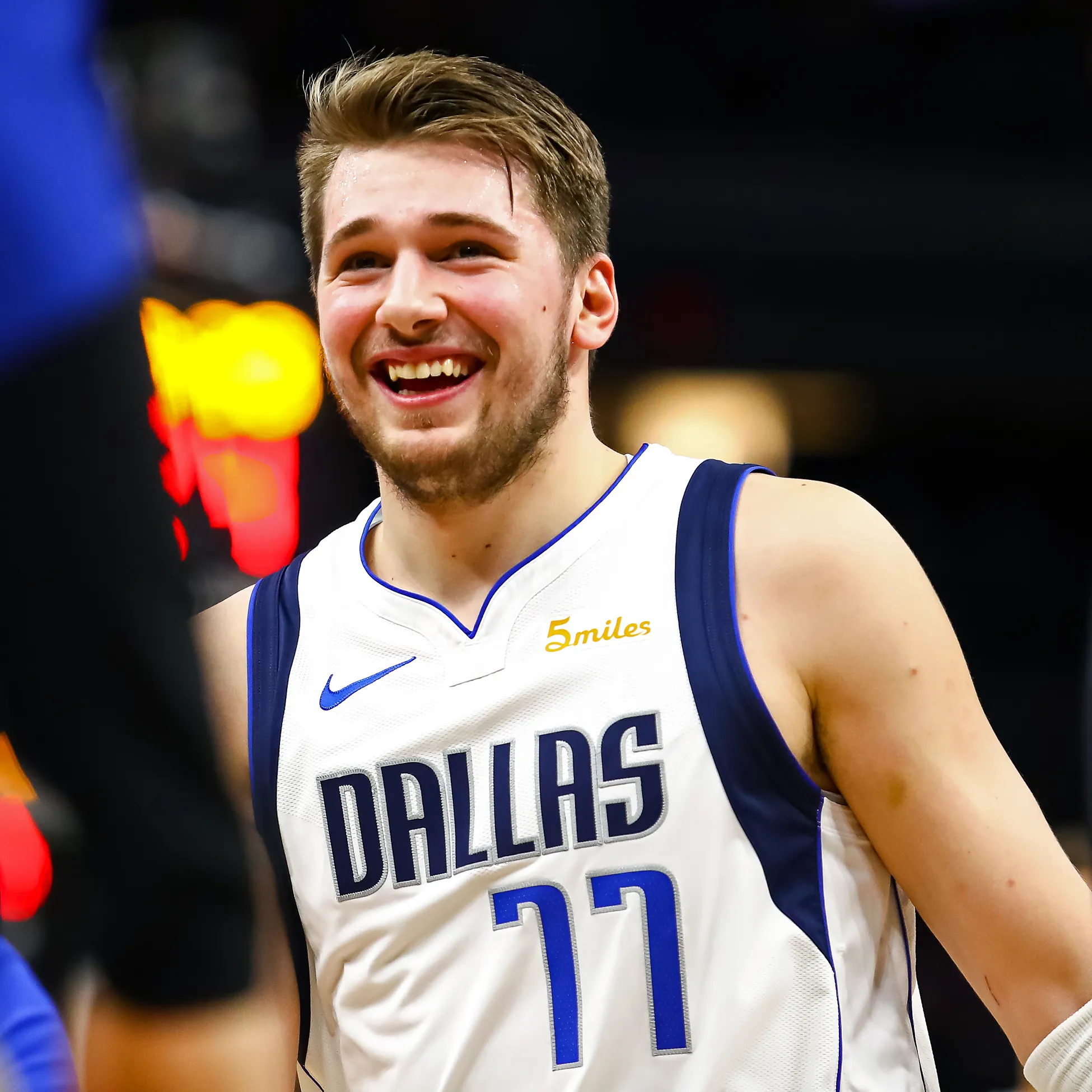 Image of Basketball players Luka Doncic 5