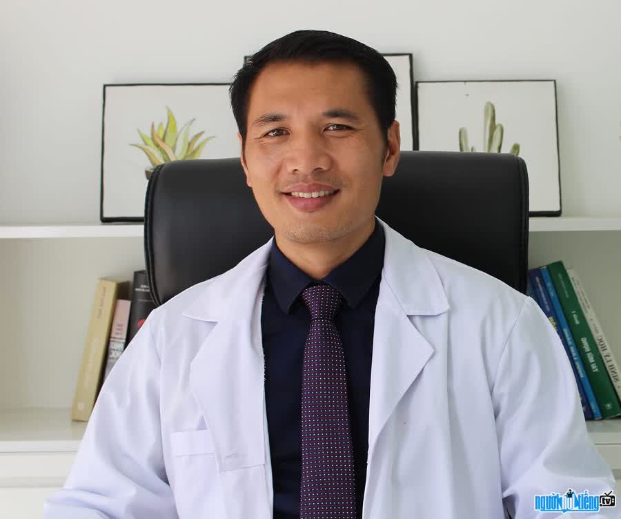 Pharmacist Truong Minh Dat has good expertise and passion for the profession