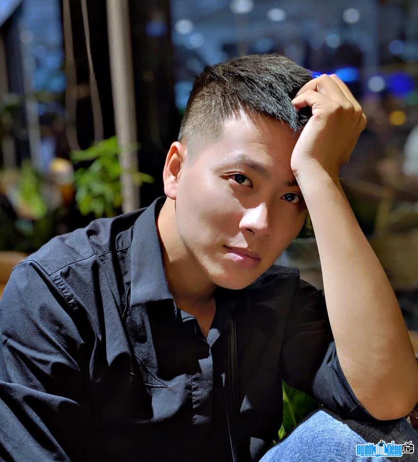 Cận cảnh gương mặt điển trai của nhạc sĩ trẻ Huỳnh Quốc Huy