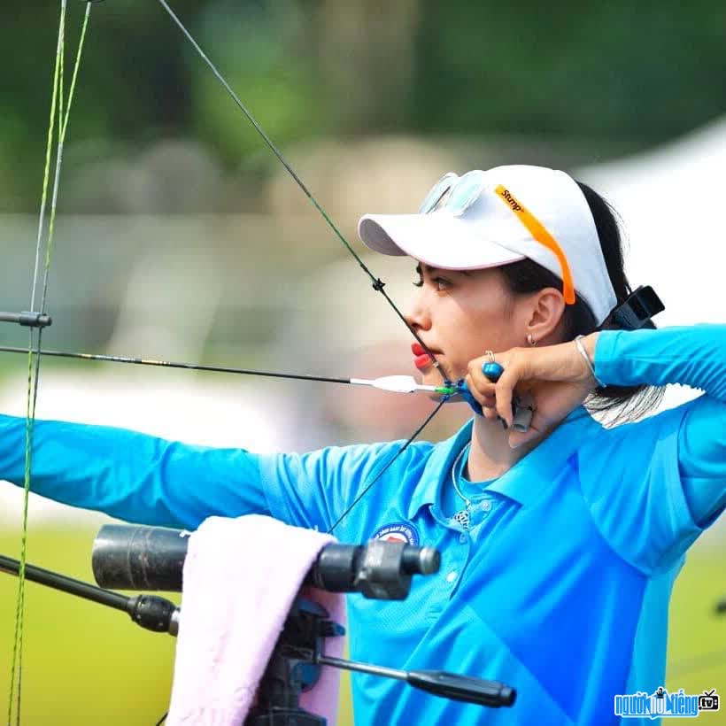 archery athlete Le Phuong Thao possessing extremely beautiful beauty