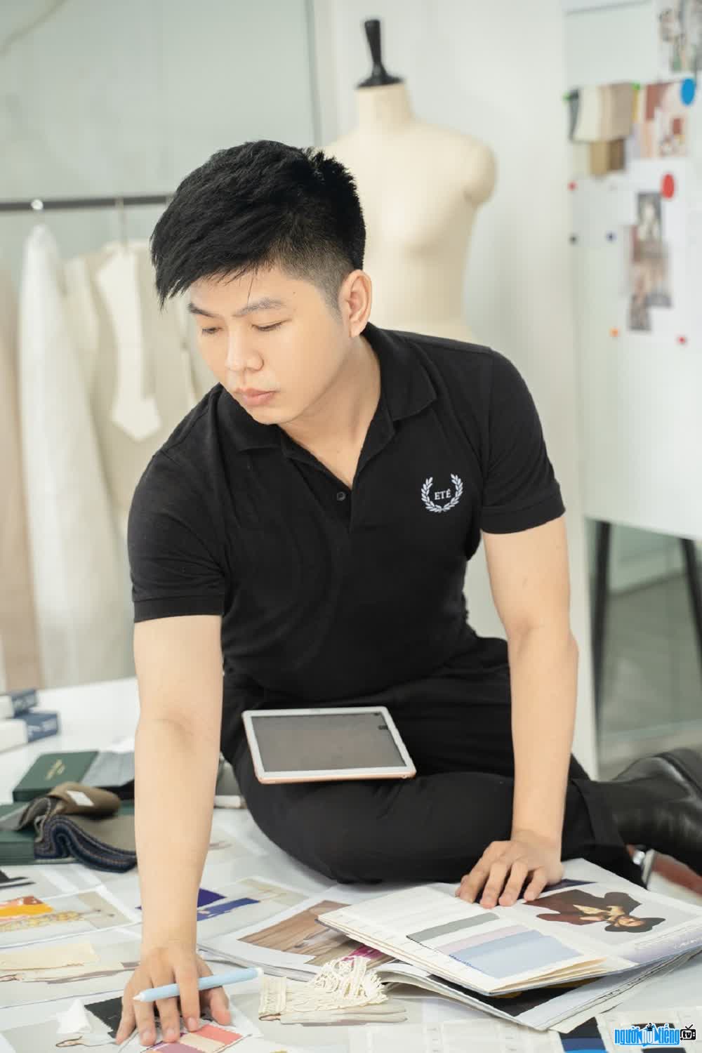 Image of talented designer Nguyen Chi Nghia