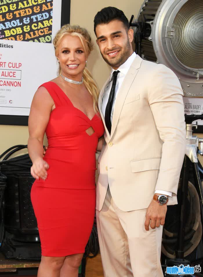 Diễn viên Sam Asghari và ca sĩ Britney Spears đã có 5 năm bên nhau
