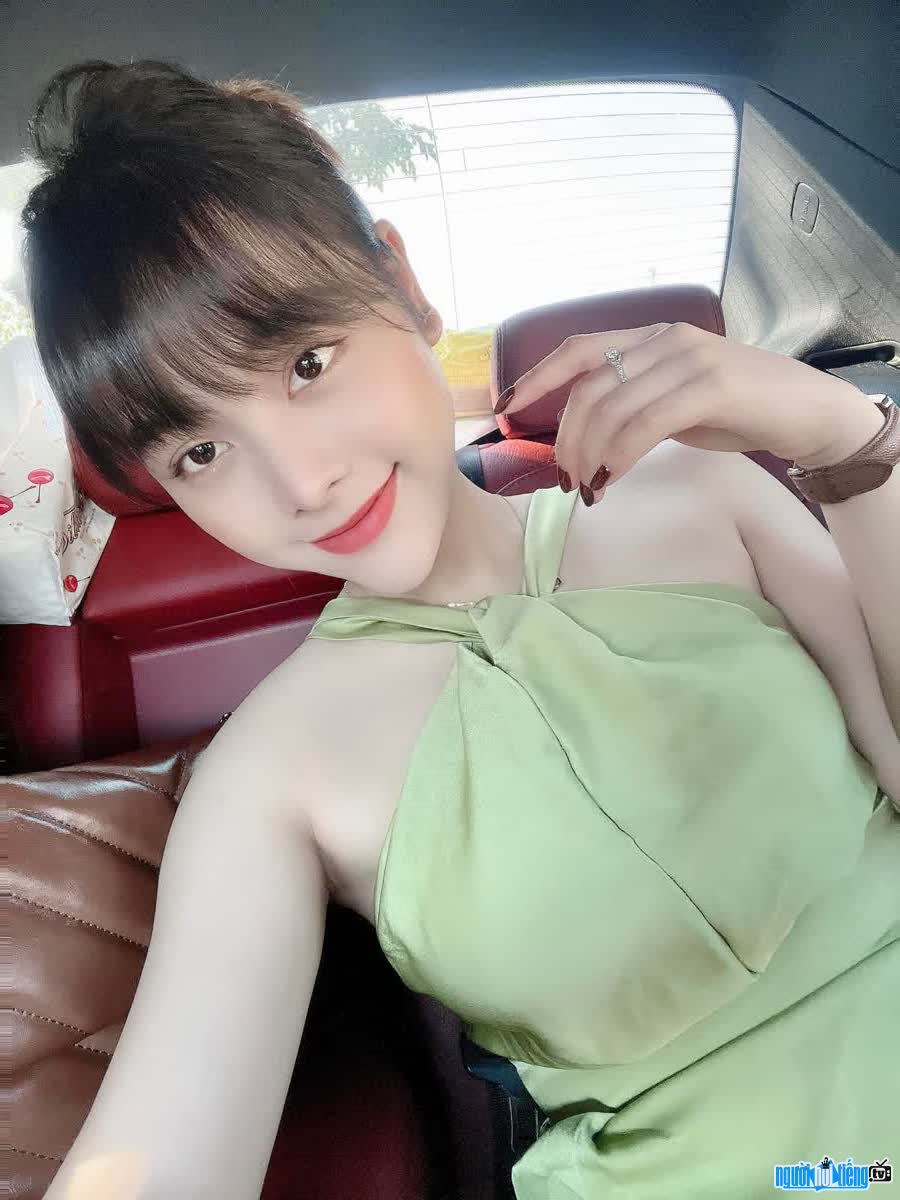 Doan Nhung Mercedes owns a TikTok channel of more than 280 thousand followers