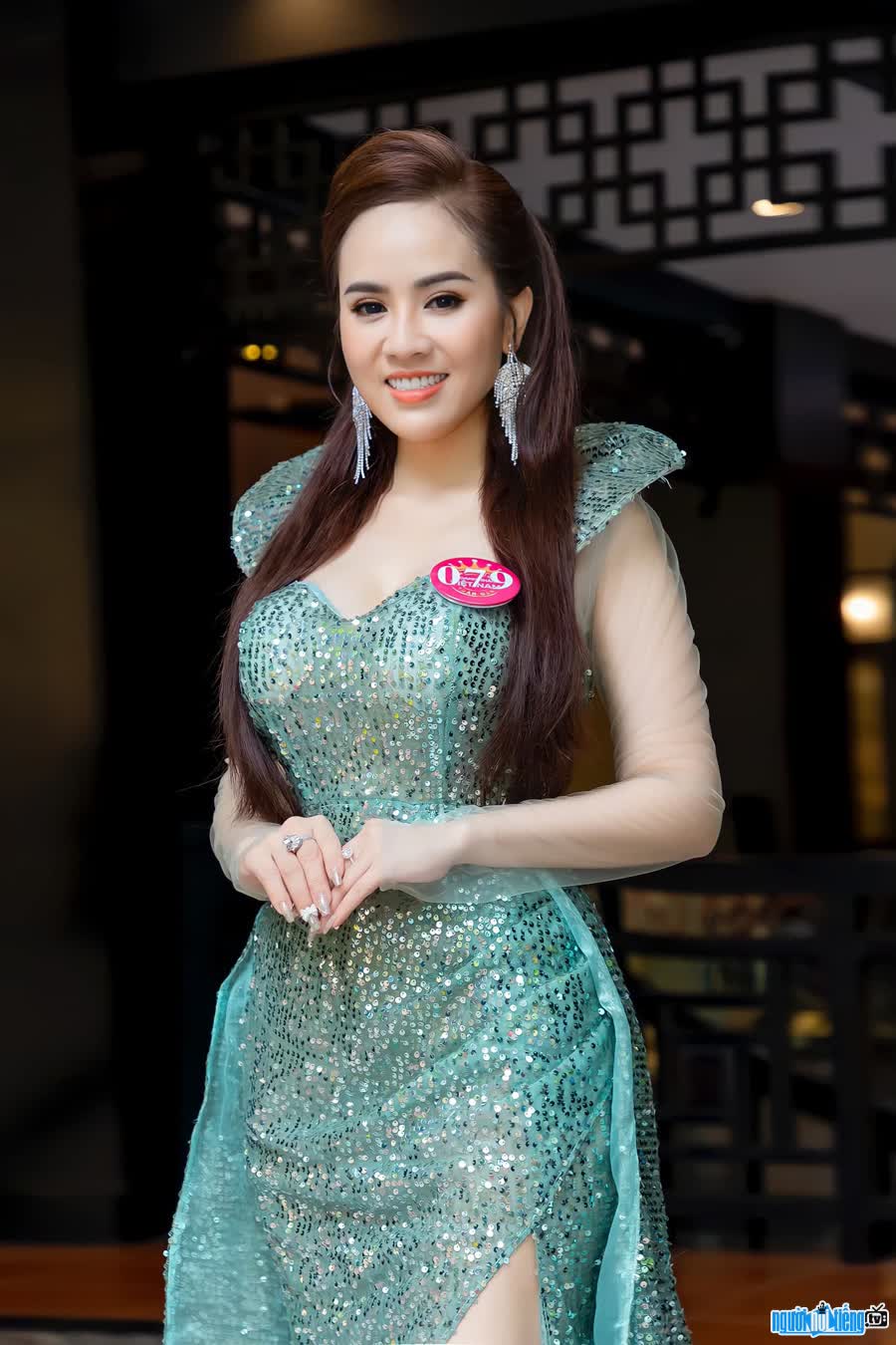 Lê Thị Hồng Thắm là Á hậu 2 cuộc thi Hoa hậu Doanh nhân Việt Nam Toàn cầu 2022