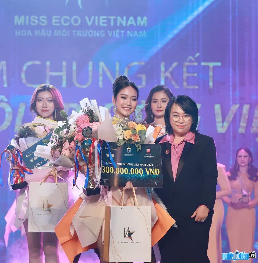 Hải Yến giành ngôi vị Á Hậu 1 cuộc thi Hoa hậu Môi trường Việt Nam 2022