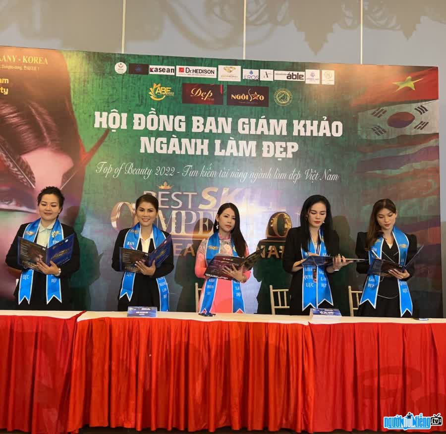 CEO Lê Thị Hoàng Yến vinh dự được mời làm ban giám khảo cuộc thi TOP OF BEAUTY 2022