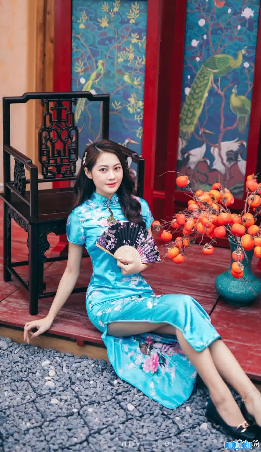 Hình ảnh người mẫu ảnh Trần Nhật Mai hóa thân thành cô gái Trung Hoa