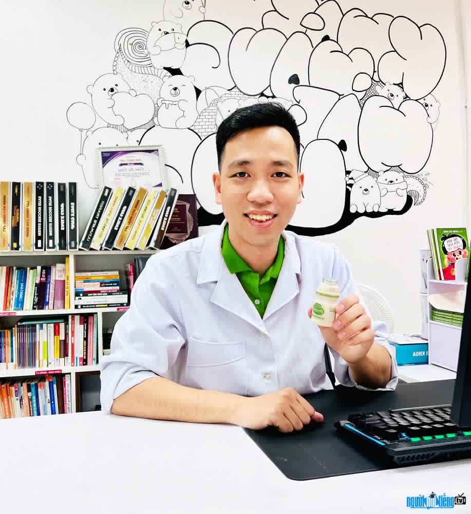  Doan Hai Dang - a doctor dedicated to work