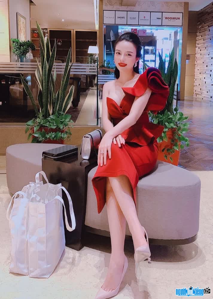  the attractive and beautiful image of Vo Thuy Dung