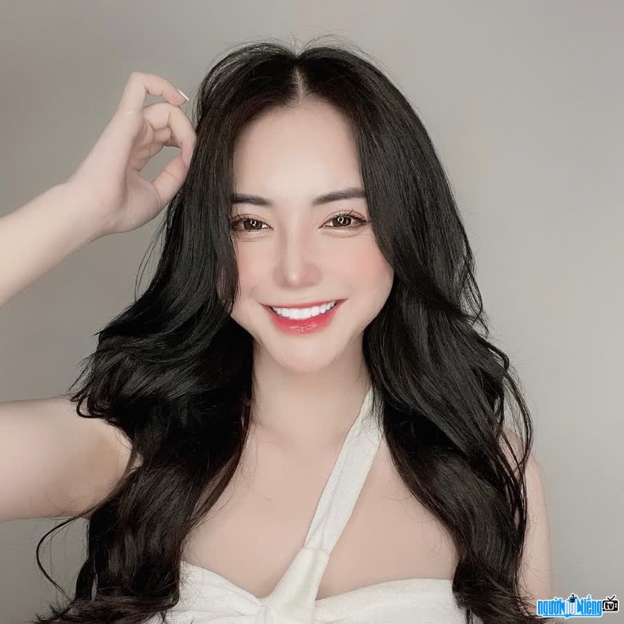 Hot girl Lê Kiều Trang