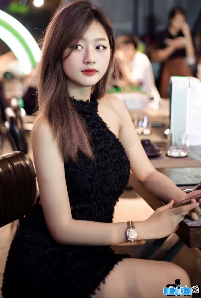 Đoàn Kim Anh xinh đẹp quyến rũ