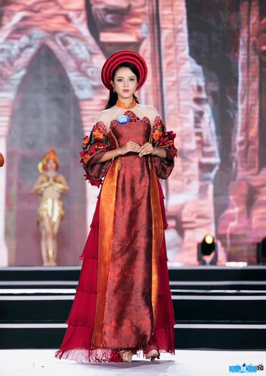 Người đẹp Lý Thị Thanh Thuý tại cuộc thi nhan sắc