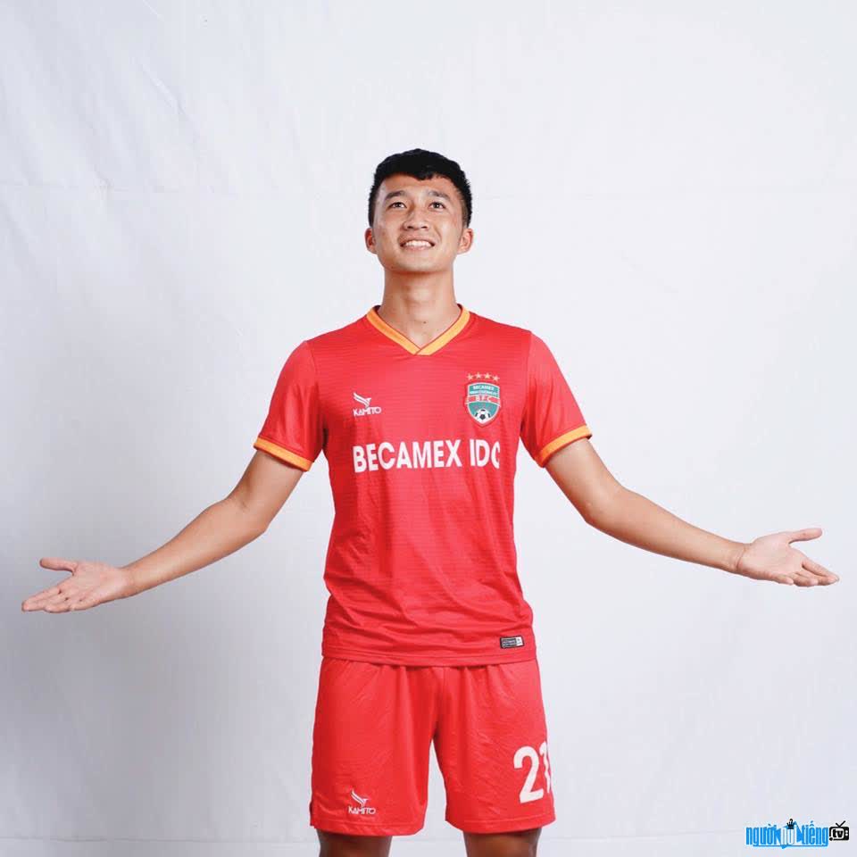 Cầu thủ Đào Tấn Lộc là một trong các cầu thủ tài năng của CLB Becamex Bình Dương
