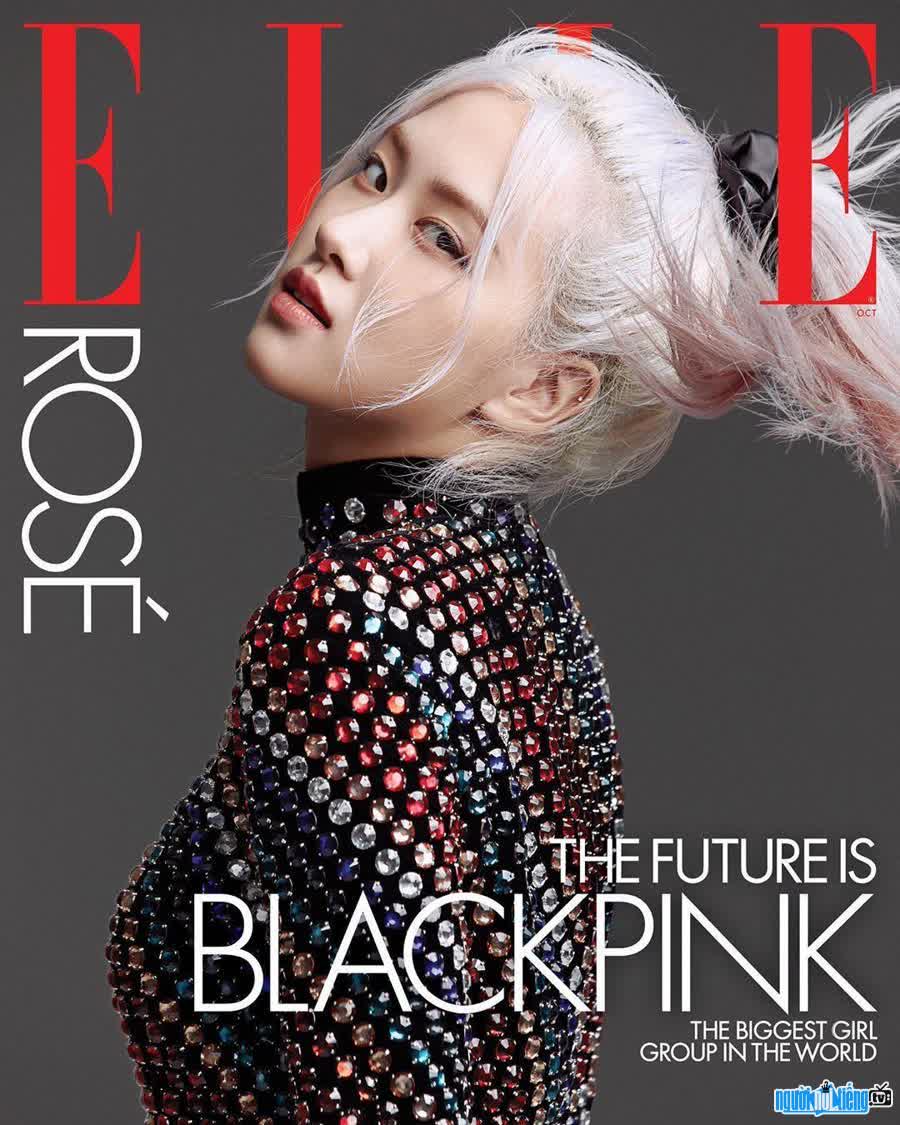 Hình ảnh ngôi sao Hàn Quốc trên ảnh bìa tạp chí Elle