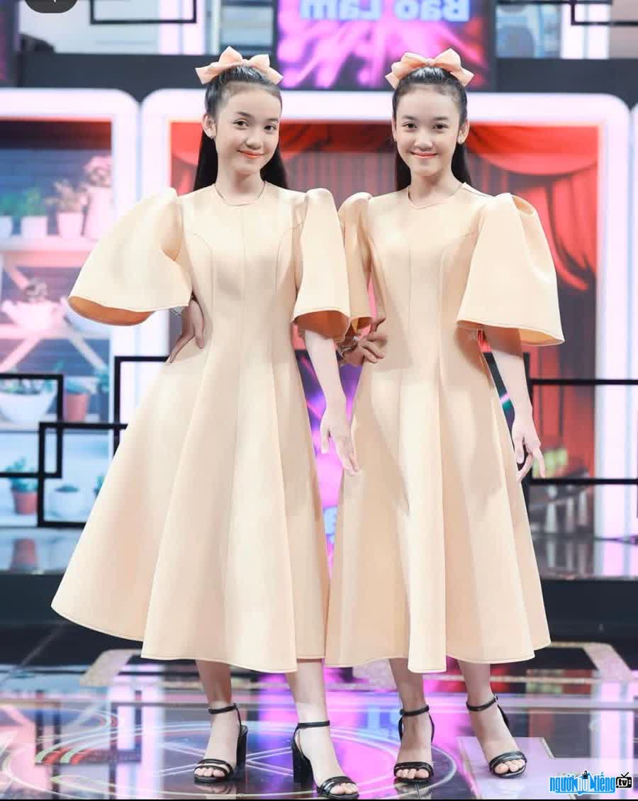 Picture of Song Nhi in a Gameshow